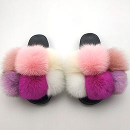 Vendita calda-Ciabatte pelose per le donne Pantofole morbide estive Casa Donna Sandali femminili con pelliccia grande Moda infradito da donna al coperto con pompon