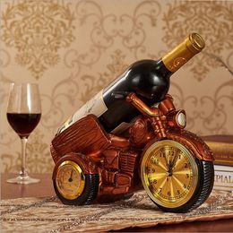 Rétro nouveau porte-bouteille de vin de cuisine porte-vin de résine porte-verre de vin de moto avec montre et thermomètre artisanat dîner romantique Collect