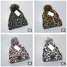 Luxury Women Designer Knitting Caps Bobble Hats With Tag Leopard Knitted Beanies Cap Brand Wholesale