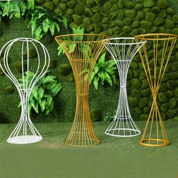 iron stand small UK - Decorative Flowers & Wreaths Wedding Props Wrought Iron Small Waist Ornaments Table Centerpieces Flower Stand Twisted Road Guide Vase Gold W