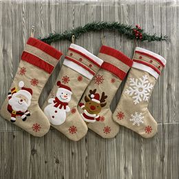 2020 new Christmas decorations linen Christmas socks gifts candy socks hanging candy bags interior decoration T3I51087