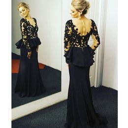 Plus Size Black Mother Of The Bride Dresses Long Sleeve 2021 Lace Appliqued Sheer Neck Formal Evening Party Gowns Peplum Prom Dress AL6969