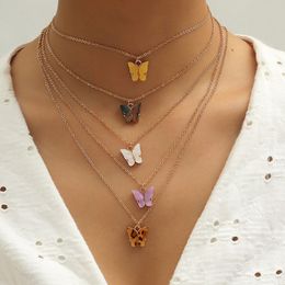 5pcs/Set Schmetterling Anhänger Halskette Frauen Insekten mehrschichtige Kette für Geschenkparty Mode Schmuck