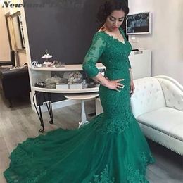 Elegante Tamanho árabe verde caçador Sereia Vestidos de noite 3/4 manga comprida Applique Lace Tribunal Trem Formal vestidos de noiva Além disso Prom vestido de festa