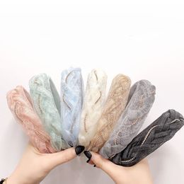 New Fashion Women Headband Fresh Braid Headwear Hand-woven Cross Knot Hairband Non-slip Teeth Hair Accessories