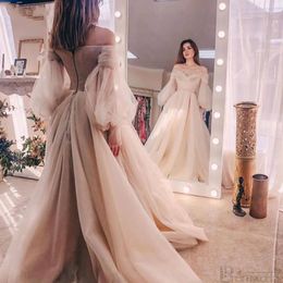 Elegant Off Shoulder Light Champagne Puffy Prom Dresses Sweetheart Neckline Abendkleider Evening Gowns Long Sleeve Robes De Soiree