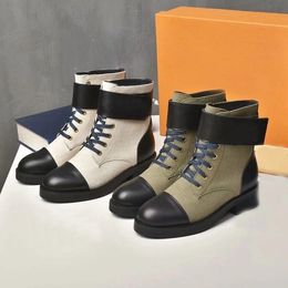 Hot sale two Colours Womens big size real Boot Winter real Leather female Platform Ladies High Casual Shoes for female