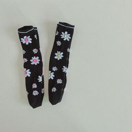 2020 New Autumn Kids Flower Knee Socks Korean Sweet Children Fashion Jacquard Socks Fall Girls Floral Casual Stockings S593