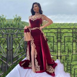 Customise Arabic Mermaid Velvet Evening Dress 3 Pieces Overskirt Split Applique Lace Prom Gowns High Neck Tassel Algerian Outfit