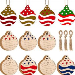 Christmas Pendant Bells Hanging Pendant Carved Wood Chips Xmas Tree Hanging Decor Small Gifts Wooden Crafts Christmas Tree Props Gifts BT620