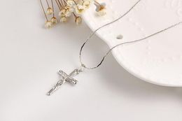 Necklaces Pendant Fashion Silver classic prom jewelry for men and women Cross Necklace