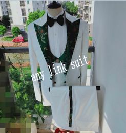 Popular One Button Ivory Groom Tuxedos Green Pattern Peak Lapel Groomsmen Mens Suits Wedding/Prom/Dinner Blazer (Jacket+Pants+Vest+Tie) K537