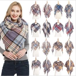 Plaid Scarves Tassel Cheque Triangle Scarf Designer Brand Classic Tartan Wraps Fashion Oversize Shawl Winter Plaid Scarf Lattice Collar B7639