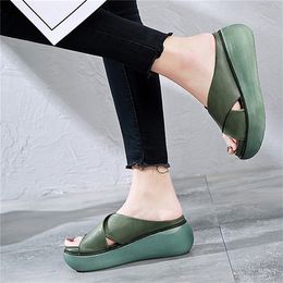 Women Sandals Soft Leather Wedges Shoes Woman Summer Sandals Beach Flip Flops New Platform Sandalias Mujer Wedge Heels Sandals 0925