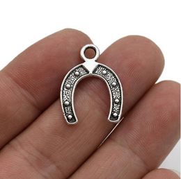 200Pcsilot Tibetan Silver U lucky horseshoe Charms Pendant For Jewelry Making 24x18mm