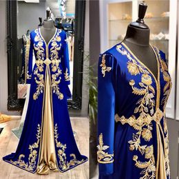 Kraliyet Mavisi Fas Kaftan Gece Elbise Uzun Kollu Altın Boncuklu Kristal Zemin Uzunluğu Satin Müslüman Balo Elbisesi 2020 Arapça Özellikler215G