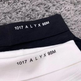 Long Sleeve ALYX T-shirt 20FW Men Women Neckline 1017 9SM Logo Tee High Quality Turtleneck Asian Size Tops1215Z