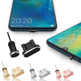 2pcs / set 3.5mm Hörlursuttag Anti-Dust Plug Gadgets för iPhone Samsung Typ C Micro USB