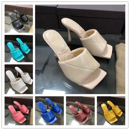 2020 Designer women's slippers Square mules toe sandal STRETCH sandals Goatskin high heel sandals Luxury lady Wedding high heels size35-42Wi