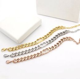 -Designer de luxe bijoux Femmes Bracelets 14K Gold Cuban Chaîne pour hommes avec lettre Pendan en acier inoxydable Boucles d'oreilles Collier Jeu de mode