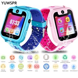 Kids GPS Tracker Watch Life Waterproof 1.54" Touch Screen Camera SOS Call GPS Location Device Tracking Children Smart Clock S6 LJ200911