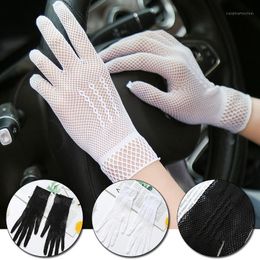 1 Pair Hollowed Fish Net Driving Glove Wedding Bridal Glove Short Evening Gloves