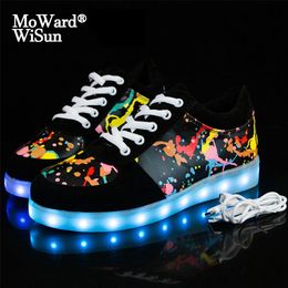 Boyutu 30-44 Çocuklar için Parlayan Sneakers Yetişkin Led Ayakkabı Işıklı Yukarı Taban Ile LED Sistem Çocuk Erkek Kızlar Için LED Terlik LJ201027