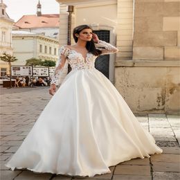 New Arrival Boho A Line Wedding Dresses Long Sleeves Appliqued Lace Cheap Bridal Gowns Ruched Gorgeous Custom Made Robes De Mariée