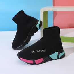 Spring New Outdoor Kid Shoes Respirável Liso Meninos Meninas Botas Escolares Sock Elastic Sapatos Casuais Sapatilhas 1-15 Anos Antigos 201201