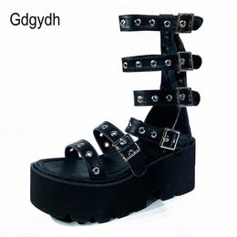 Gdgydh Sexy Rebite Sandálias Mulheres Sapatos Gladiador 2020 Nova Plataforma de Verão Saltos Preto Gothic Back Zipper Calconha B9YI confortável #