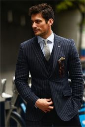 New Arrival Groomsmen Notch Lapel Groom Tuxedos Two Buttons Men Suits Wedding/Prom/Dinner Best Man Blazer ( Jacket+Pants+Tie+Vest ) K769