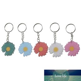 Little Daisy Keychain Keys Women Metal Keyring Jewellery Bag Zinc Alloy Car Key Ring Flower Chains for Lovers Colour Random