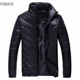 FGKKS Fashion Brand Winter Men Parka Jacket New Men's Solid Colour Keep Warm Parka Jacker Casual Down Jacket Male 201123