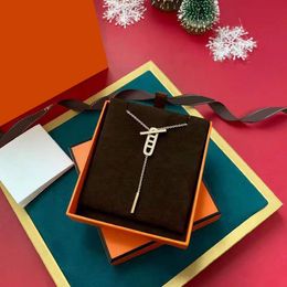 Designers necklace fashion women's jewelry Sterling Silver Rose Gold full Diamond Pendant Necklaces versatile jewelrys winter Celebrity sweater chain style good