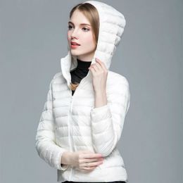 Giacche invernali da donna Piumino leggero da donna di marca Piumino leggero con cappuccio Keep Warm Capispalla Cappotto giacca da donna taglie forti