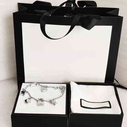 Quality High Designer Bracelet Chain SilverStar Gift Butterfly Bracelets Chains Fashion Jewellery Supply