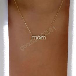 Mothers Day Mom Letter Single Layer Necklace Rhinestoned Pendant