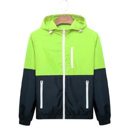 New Fashion High Quality Sports Coats Men Causal Hooded Jacket Men Thin Windbreaker Zipper Coat Outwear 201130