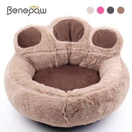 Benepaw 4 Colors Quality Sofas For Dogs Paw Shape Washable Sleeping Dog Bed House Soft Warm Wear Resistant Pet Bed Cat Puppy 201130