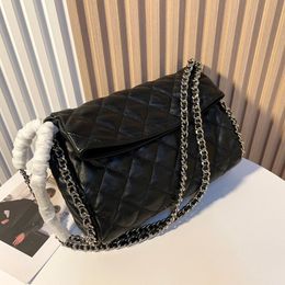 Women Jumbo Vintage Calfskin Punk Designer Bags Aged Silver Around Luggage Quilted Matelasse Chain Crossbody Shoulder Totes Black Handbags 30CM