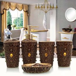 Continental Five-piece bathroom suite toiletries resin Creative Cups toothbrush holder wash suit Resin bath gel bottle soap box Y200407