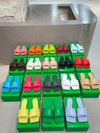 Высококачественные тапочки, сандалии, модные шлепанцы с коробкой, туфли на плоской подошве, шлепанцы, мокасины, размер 34-42