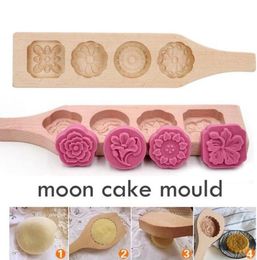 Moon Cake Mould DIY Homemade Mooncake Maker Wooden 4 Flowers Fondant Mousse Cookies Mould Pastry Baking Decorating Tools LSK1912