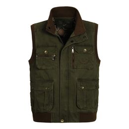 ICPANS Classic Men Vest With Many Pockets Male Casual Photographer Work Sleeveless Jacket Multi Pocket Waistcoat Plus Size 201120