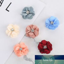 10Pcs/lot Handmade Fabric Flowers with Rhinestone Appliques Sewing Wedding Garment Accessories Flowers for Kids Headband