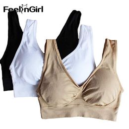 FeelinGirl Women's 3-Pack Seamless Wireless Sports Bra with Removable Pads Genie Bra 3 in Set Padded Bras Plus Size Underwear LJ200821