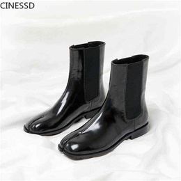 Boot Women Split Toe Genuine Leather Ankle Boots Print Cow Woman Ninja Lady Sheepskin Insole Short 220310