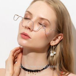 Unique no lens eyeglass frame cool sweet style photo Sunglasses with diamond eyeglass frame