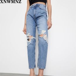 Za Faded high-waist jeans Featuring five-pocket design ripped detailing on the front and zip fly and metal top button fastenins 201028