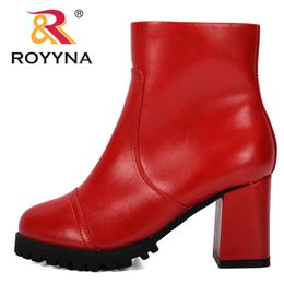 Hot Sale ROYYNA New Designers Microfiber Women Winter Ankle Boots Casual Short Plush Ladies Fashion Shoes Botas Muje Trendy